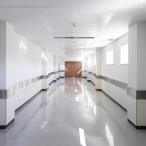 Lékařské ordinace a lékárny
