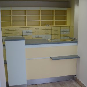 Lékařské ordinace a lékárny